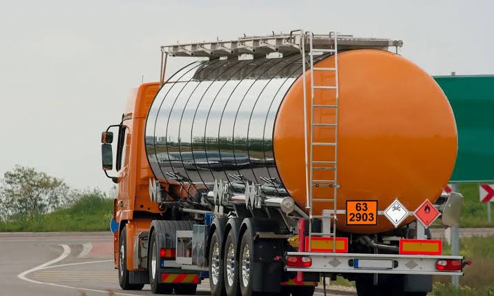 Transporte de Produtos Perigosos: legislação, riscos, atualizações e mais